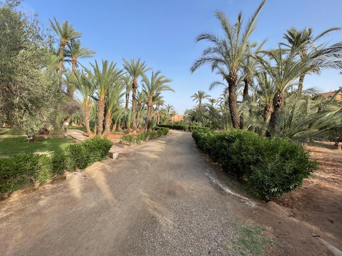 Fabuleux Appartement, Rez De Jardin Au Sein De La Palmeraie Marrakesh Exterior foto