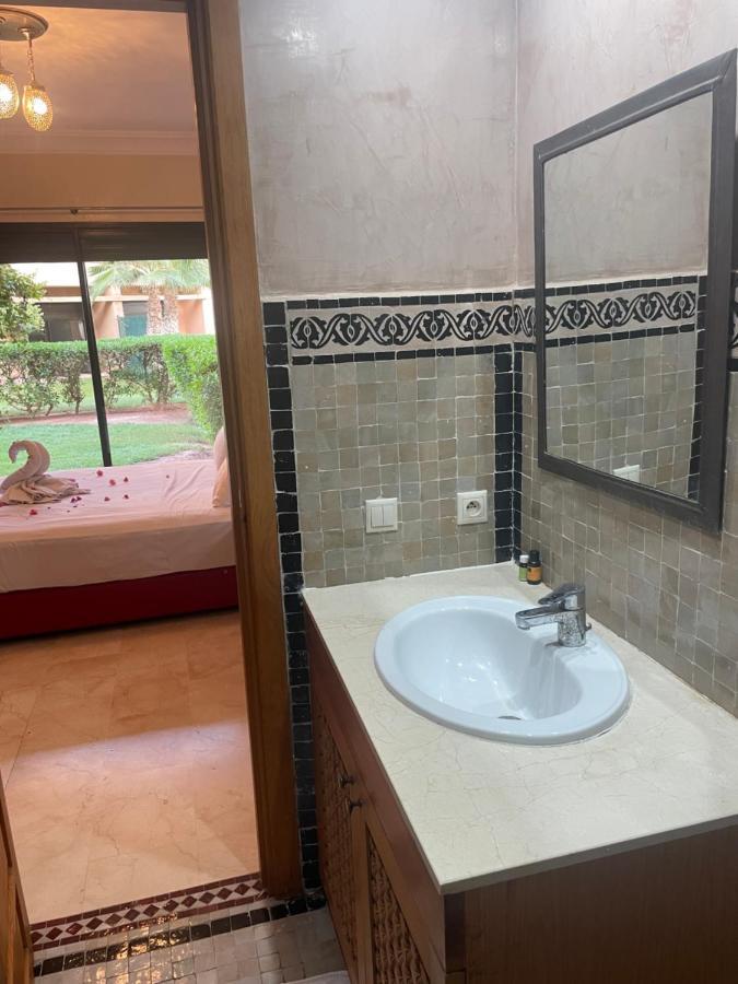 Fabuleux Appartement, Rez De Jardin Au Sein De La Palmeraie Marrakesh Exterior foto
